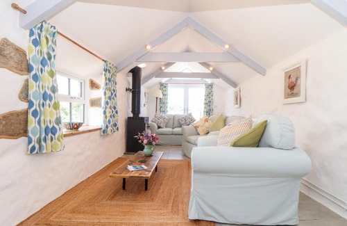 Coverack House | Family-Friendly Getaway at The Barn at Trevothen Farm