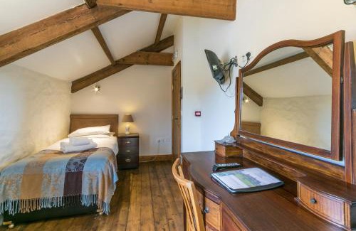 Port Talbot Bed & Breakfast | Discover The Barn B&B: 4-Star Stay with Breakfast Included