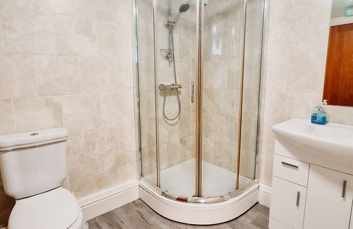 Port Talbot Bed & Breakfast | Discover The Barn B&B: 4-Star Stay with Breakfast Included