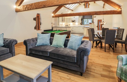 Talybont Cottage | The Barn by Lyons