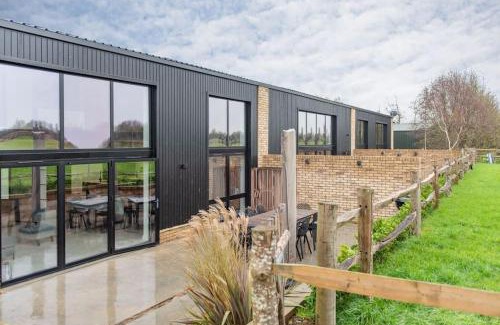 Westmarsh House | Welcoming The Barn: Family-Friendly Getaway Awaits