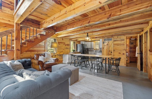 Keystone House | The Barn minutes from Mt Rushmore