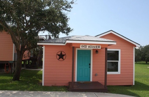 Port O Connor Apartment | Unforgettable Getaway at The Barnacle for Fishing Enthusiasts