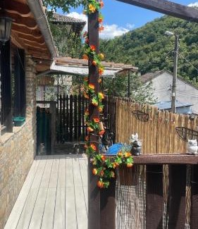 Veliko Tarnovo House | Discover The Base: A Family-Friendly Balance Hub