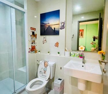 Pattaya Bay Apartment | Top-Rated Apartments with Pool in Pattaya Central, Thailand