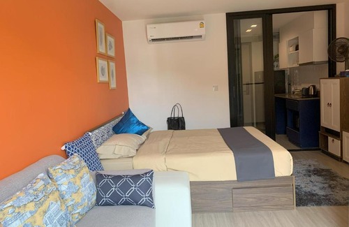 Phuket Apartment | Oceanfront Comfort at The Base Central Phuket - Rated 9.7