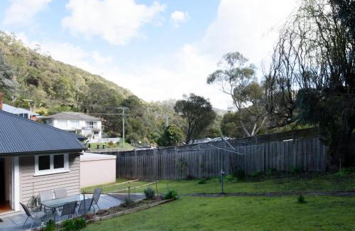 West Launceston House | The Basin Cottage