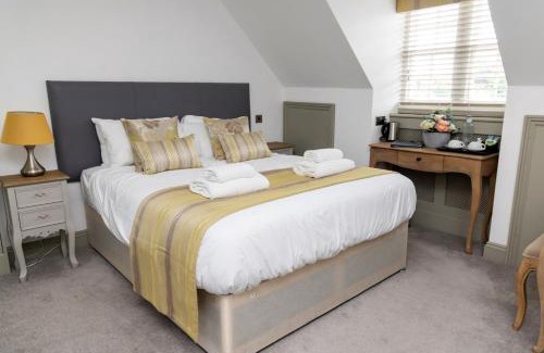 Canterbury Bed & Breakfast | Family-Friendly Retreat at The Bat and Ball - Rated 9.5/10