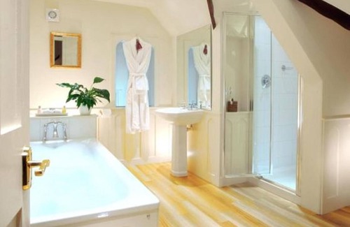 Bath Hotel | Indulge at The Bath Priory Hotel and Spa - 5-Star Retreat