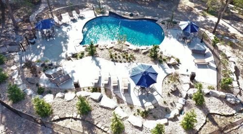 Indian Point Villa | Cozy Bavarian Village Resort: Oceanfront & Family-Friendly