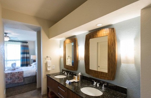 Waikoloa Hotel | Inviting Bay Club: Oceanfront 2 Bedroom Retreat Awaits