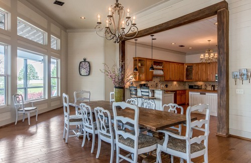 Pleasure Point House | Unforgettable Gatherings at The Bayou Lodge with Pool & Spa