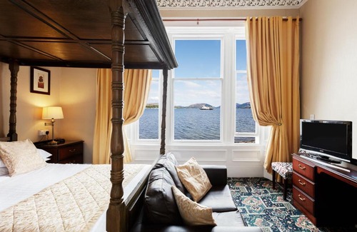 Rothesay House | Bayview: 4-Star Comfort with Breakfast & Family-Friendly Fun