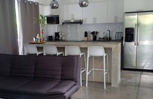 Bandera House | Beach Haven: Private Pool & Modern Decor Near the Shore