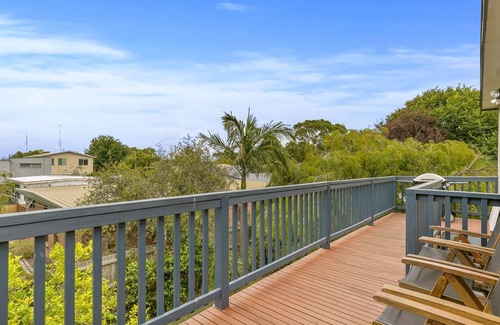 Inverloch House | Beachfront Bliss at The Beach Hive: Pet-Friendly Retreat