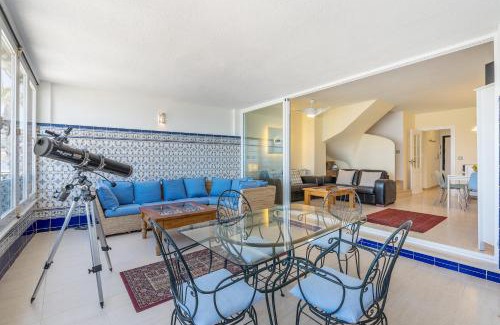 Salobrena Apartment | Beachfront Bliss at The Beach House in Playa Salobreña