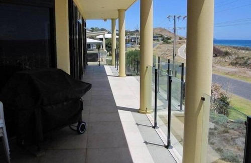 Carrickalinga House | Experience The Beach House Carrickalinga with Ocean Views