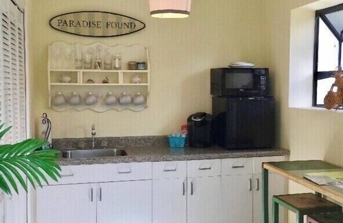 Port Orange House | Explore The Beach House Getaway: Rated 10/10 with Breakfast