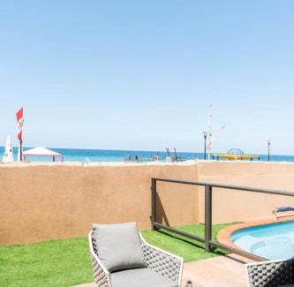 Nahariya House | Beach House: A 4-Star Oceanfront Haven for Families
