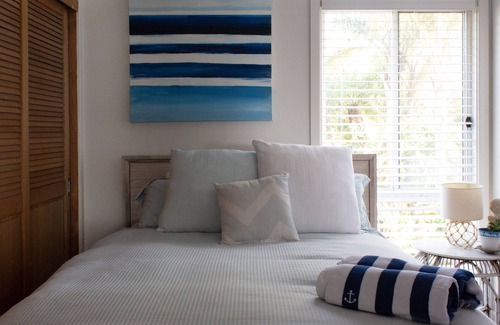 Patonga Apartment | The Beach House, Luxury Beachfront