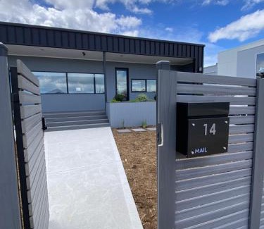 Primrose Sands House | Experience Family Comfort at The Beach House @ Primrose Sands