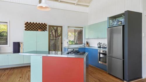 Mungo Brush House | Pet-Friendly Retreat at The Beach House - Winda Woppa