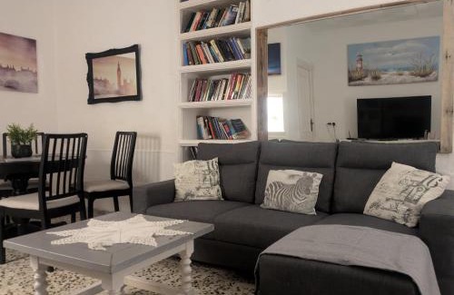 Adra House | Relax at The Beach Hut with Hot Tub and Spa Amenities