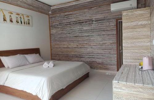 Jungut Batu House | Relaxing Beach Huts in Lembongan with Pool Access