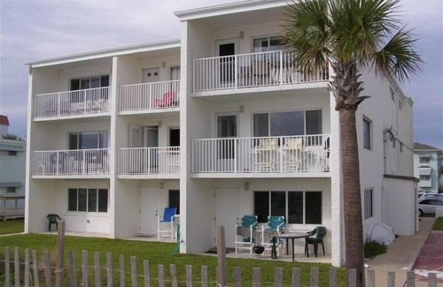 Fort Walton Beach Condo | Beachfront Escape with Pool, Spa, and Ocean Views!