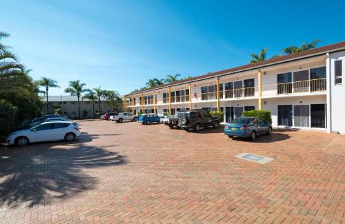 Torquay Hotel | Oceanfront Comfort at The Beach Motel Hervey Bay