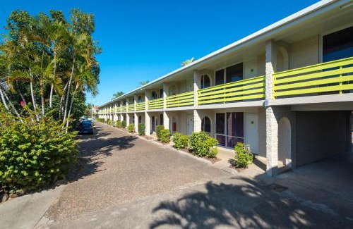 Torquay Hotel | Oceanfront Comfort at The Beach Motel Hervey Bay