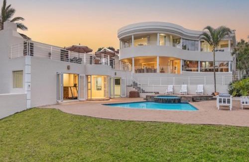 Ramsgate Beach House | Beachfront Bliss at The Beach Palace Ramsgate with Pool & Spa