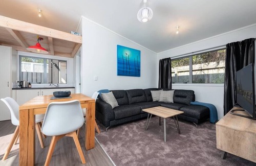 Papamoa Beach House | Guest Rated 10/10: The Beach Place at Papamoa Beach