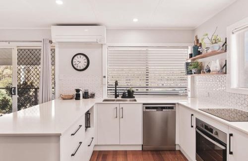 Evans Head House | Family-Friendly Retreat at The Beach Shack on Flame Street