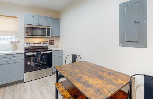 Del Mar Apartment | The Beach Suite #4