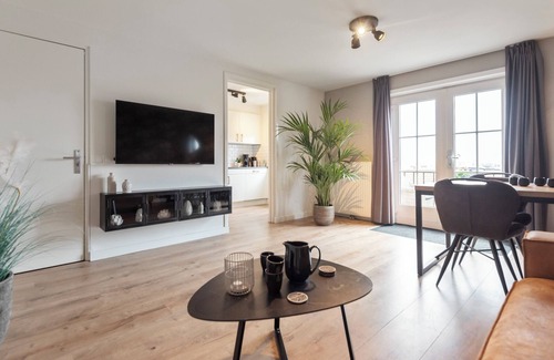 Zandvoort Apartment | Beach and Dunes Apartment: Family-Friendly with Breakfast