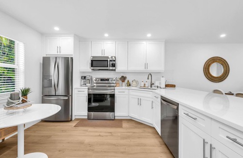 Juno Beach Condo | Superior Juno Beach Landings Condo | Steps to the Ocean