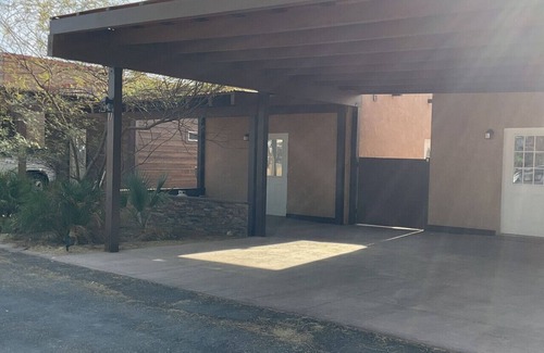 Parker Dam Villa | Idyllic Riverfront Beach Villa 11 on the Colorado River