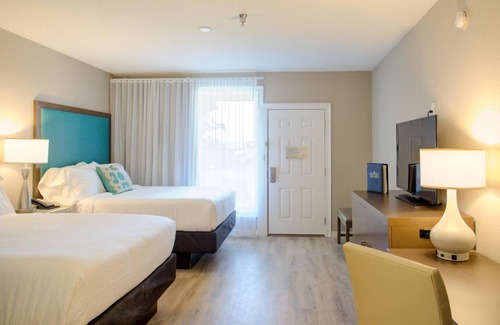 Jekyll Island Hotel | Beachview Club: Family-Friendly Retreat with Pool and Dining