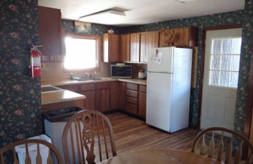 Stone Lake Cabin | The Bears Den