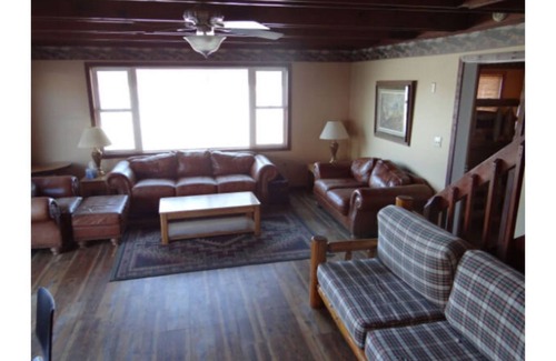 Stone Lake Cabin | The Bears Den