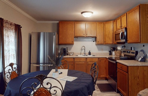 Greenville House | The Beaumont Suite !
