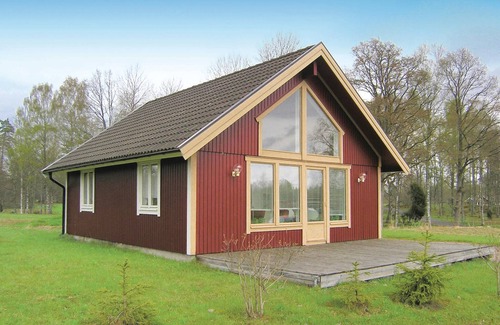 Bolmso House | Tranquil Cottage Retreat Steps from Bolmsö Lake