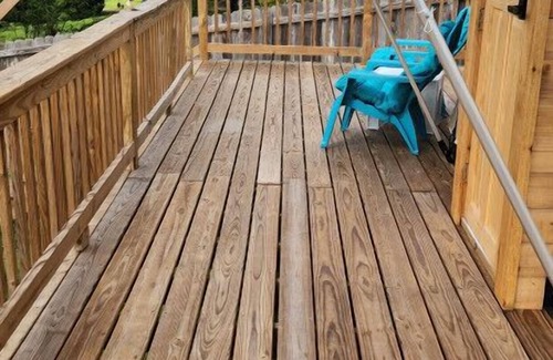 Bastrop House | Discover The Beautiful Gate - Top Rated Stay in Bastrop