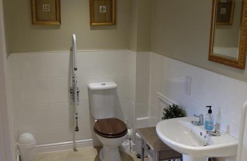 Oxborough Hotel | Pet-Friendly Retreat at The Bedingfeld Arms - Rated 8.3/10