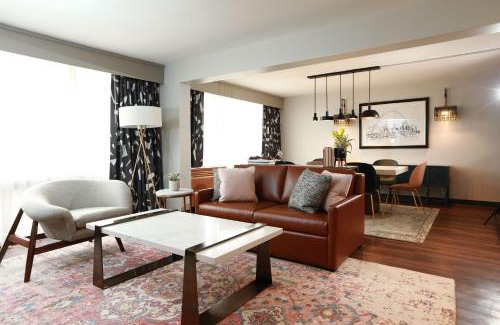 Northeast Dallas Hotel | Discover The Beeman Hotel: Pet-Friendly Retreat with Pool