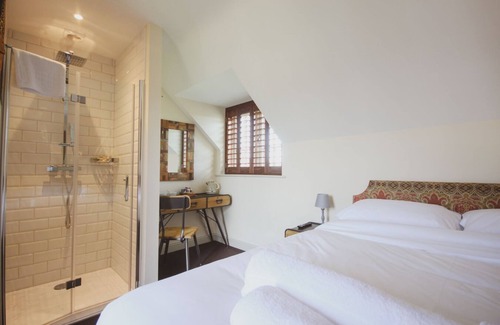 Horton Hotel | Discover The Bell at Broadway: Family-Friendly Retreat