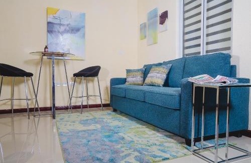Barbican Apartment | Inviting Bellagio Getaway with Pool and Delicious Breakfast