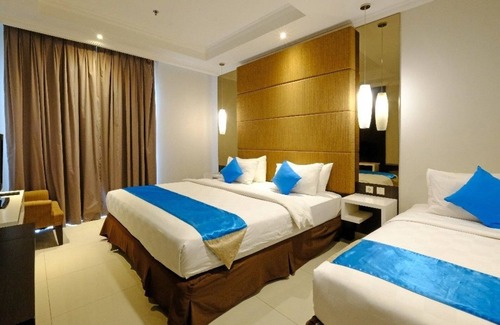 Permata Hijau Hotel | Cozy Bellezza Suites Jakarta: Pool, Dining & Family-Friendly