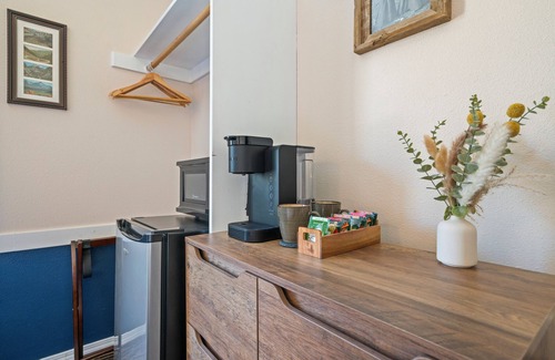 Silverton Hotel | Discover The Bent Elbow Hotel: Rated 9.2 with Family Amenities